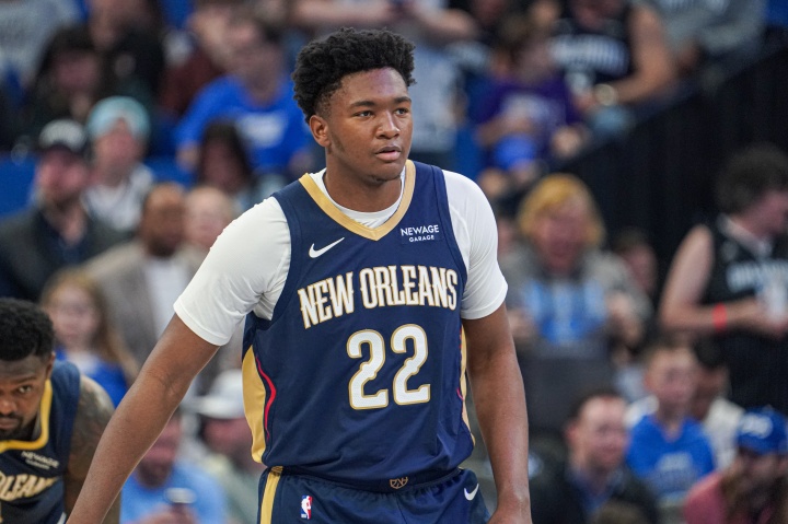 奎因：新秀赛季最难的是身体对抗 NBA的对抗是另一个级别！